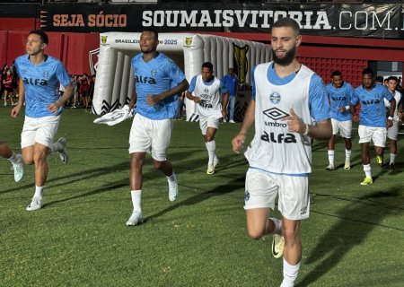 Vitória x Grêmio: arbitragem interrompe jogo após gritos homofóbicos da torcida
