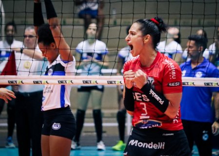 Dani Lins dá detalhes sobre cura de tumor em tempo recorde, um mês antes da final da Superliga