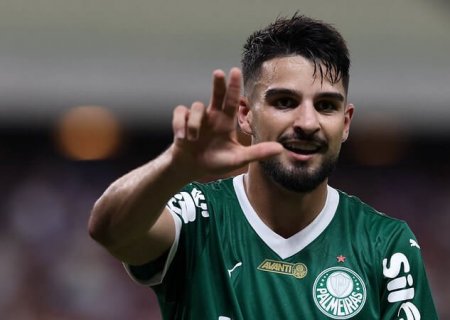 Palmeiras sofre, mas vence em La Paz