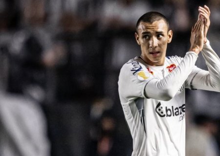 Jogador é um dos destaques da equipe treinada por Pedro Caixinha neste começo de temporada
