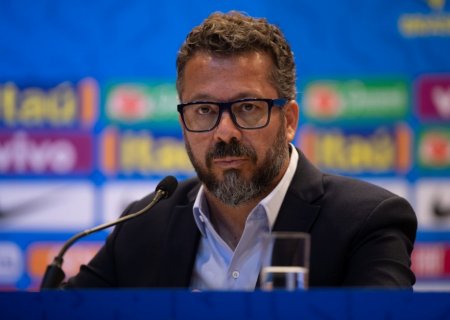 Santos contrata Cleber Xavier, ex-auxiliar de Tite, como novo técnico