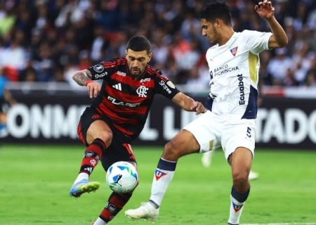 Pressionado, Flamengo recebe a LDU