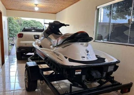 PF apreende armas, caminhonetes de luxo e jet sky em a&ccedil;&atilde;o contra traficantes