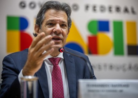 Líderes silenciam ao Haddad mostrar evolução de emendas ano a ano | Radar
