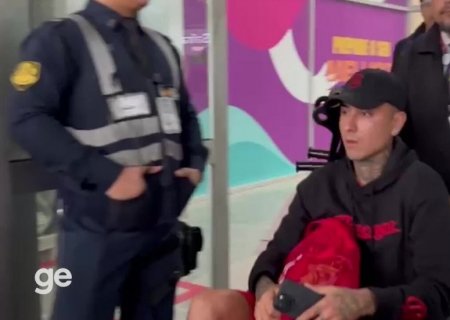 Flamengo chega ao Rio depois de eliminação na Copa do Mundo