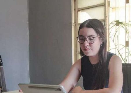 Aos 16 anos, Beth&acirc;nia est&aacute; no grupo que entra na universidade ap&oacute;s a&ccedil;&atilde;o judicial