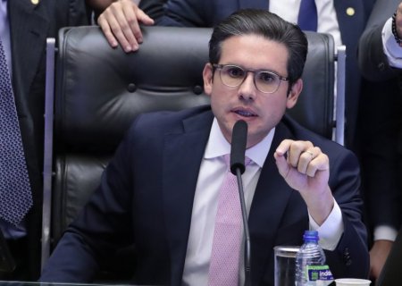 Câmara vai ter apoio maciço para votar projeto de proteção de crianças nas redes, diz Motta