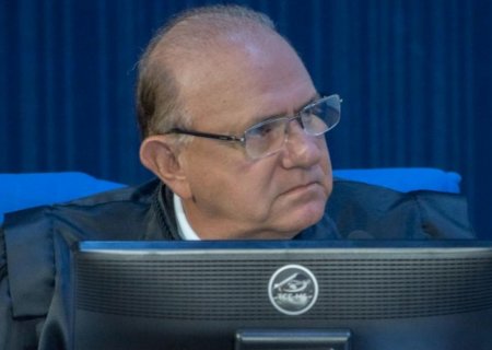 Ministro do STF autoriza volta de suspeito por fraudes ao TCE-MS