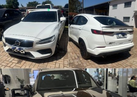Opera&ccedil;&atilde;o da PF contra o tr&aacute;fico internacional apreende carros de luxo