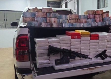 Homem é preso com mais de R$ 1 milhão e arsenal durante operação conjunta