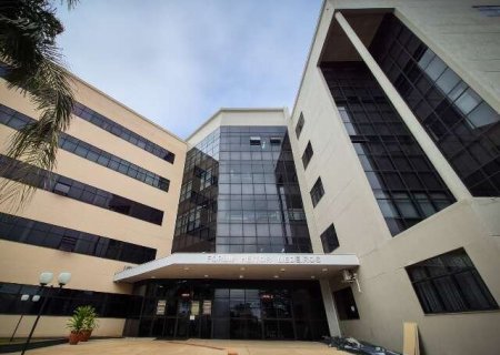 Justi&ccedil;a manda indenizar piscineiro difamado em grupo com 170 mil pessoas