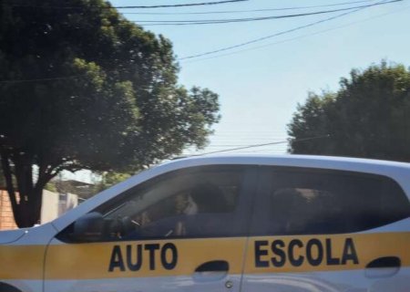 Autoescolas representam quase 80% do custo para obter CNH em MS
