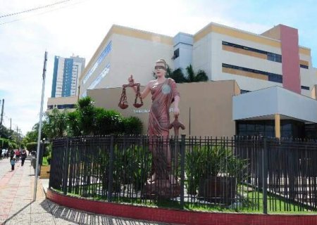 Professor que abusou de menina em banheiro de Emei &eacute; condenado