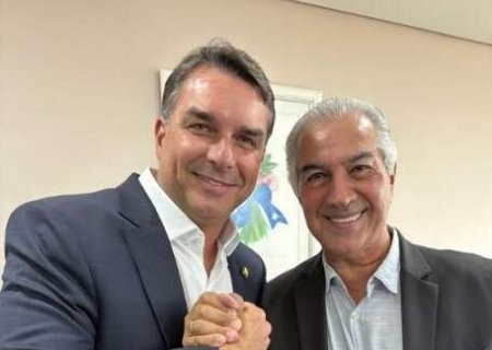 Fl&aacute;vio Bolsonaro participa da abertura da Expogrande nesta quinta-feira