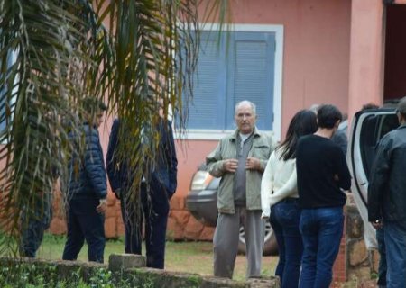 M&eacute;dico &eacute; preso por posse de arma e investigado por feminic&iacute;dio