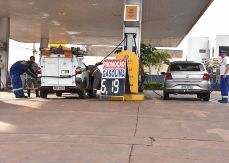 Distribuidoras retêm subsídio e gasolina não deve cair em MS