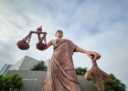 Plataforma ter&aacute; de indenizar mulher por nudes fake criado com IA
